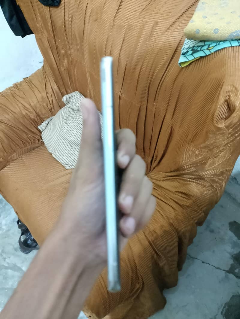 One Plus 9 Pro 5