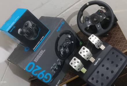 Logitech g920 steering wheel with shifter