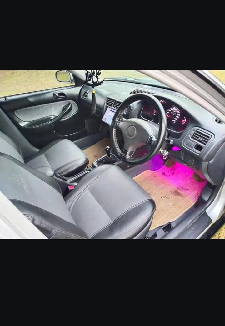 Honda Civic EXi 2000 4