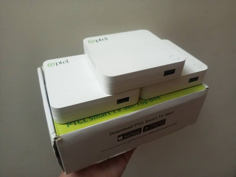 ptcl tv boxes for cheap with remote 1