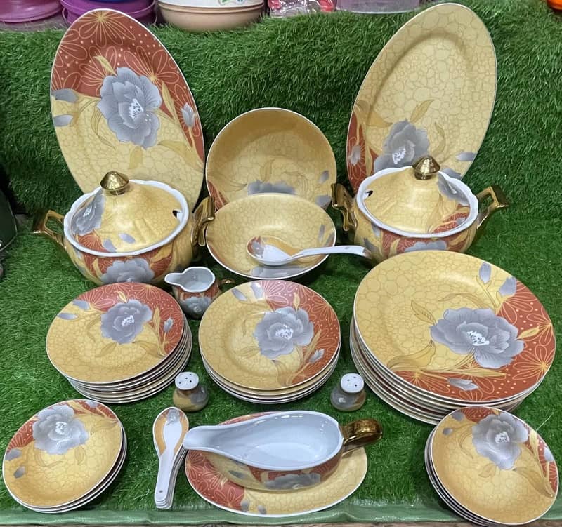 CHINI DINNER SET IN 49 PIECES 0