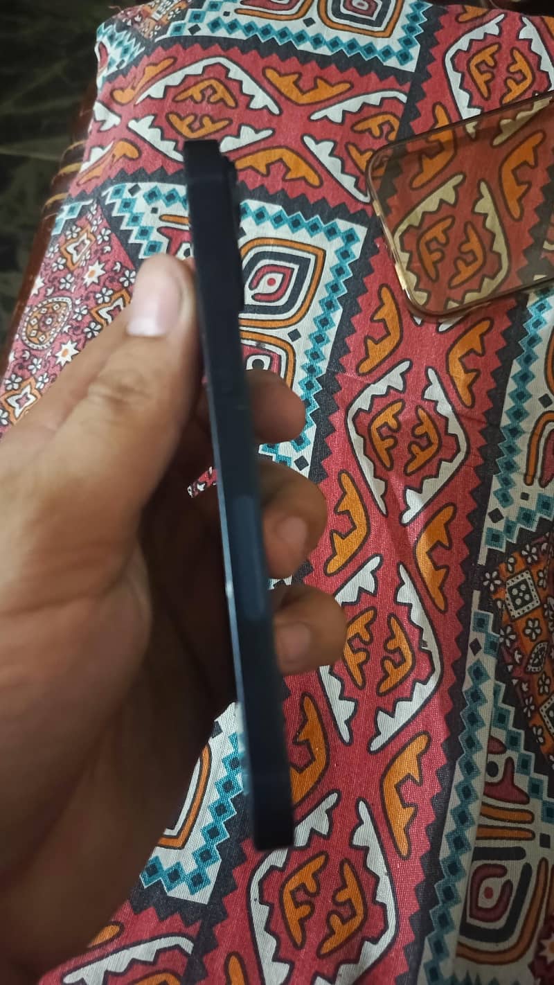 Apple iPhone 14 non PTA 5