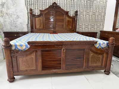 Sheesham wood urgent sale bed