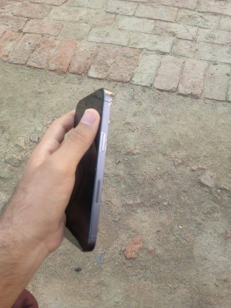 Iphone 14pm 128gb jv 3