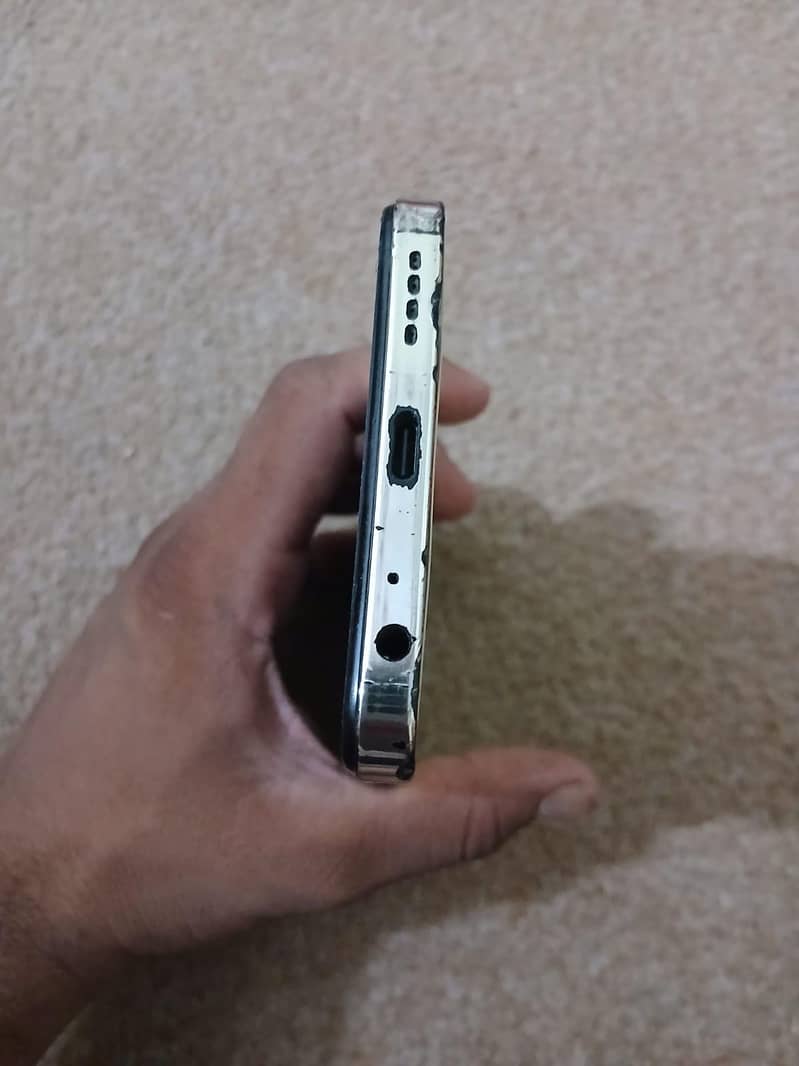 infinix hot 40i 3