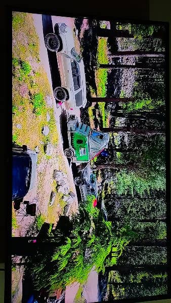 Tcl 40 inch simple LED 3