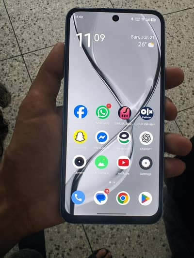 Infinix smart 10 plus 4/128 read description