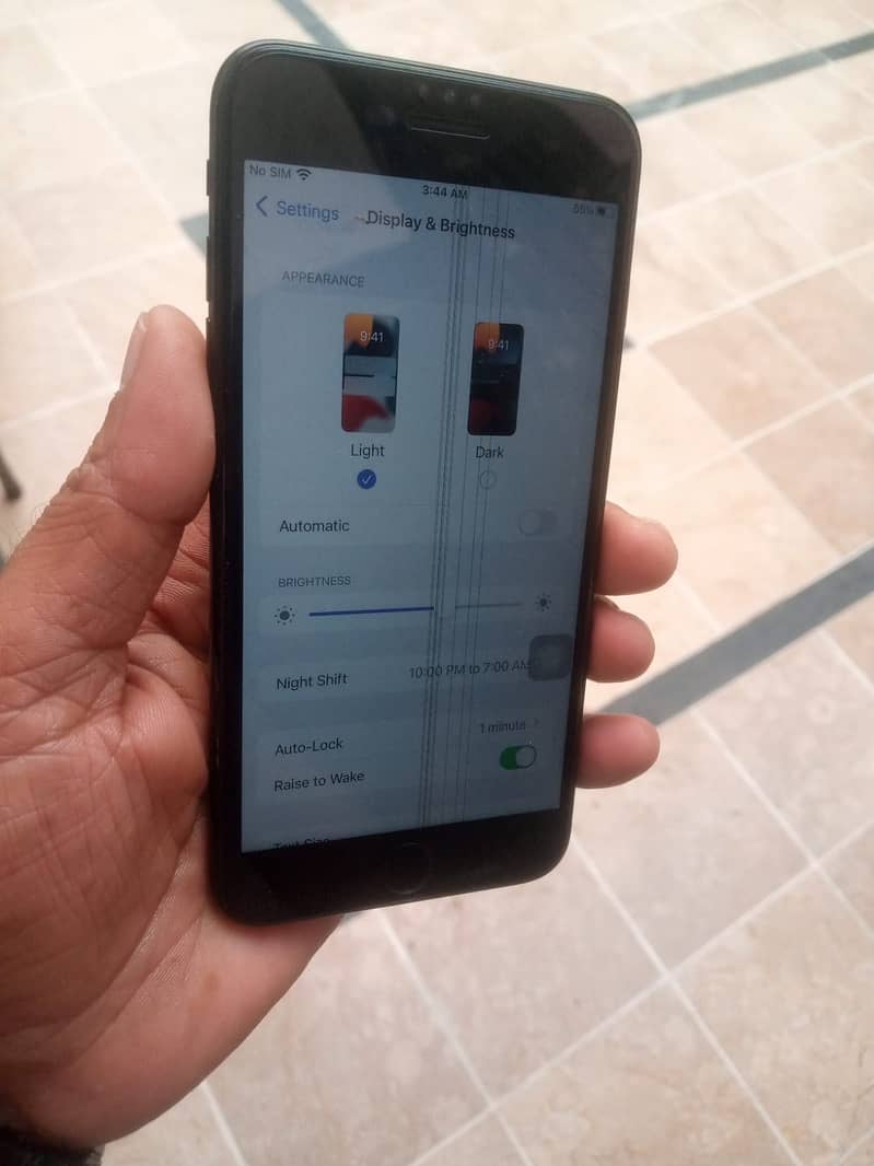 Apple iPhone 7 Plus 2