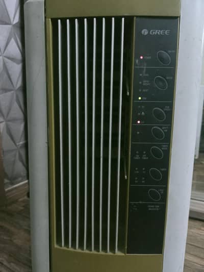 Acer company led with CD rom