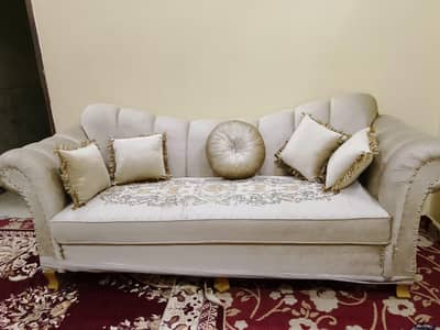 Sofa set 5 seater new not used