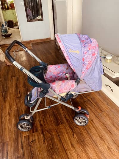 swetty imported pram/ stroller with smooth tyer