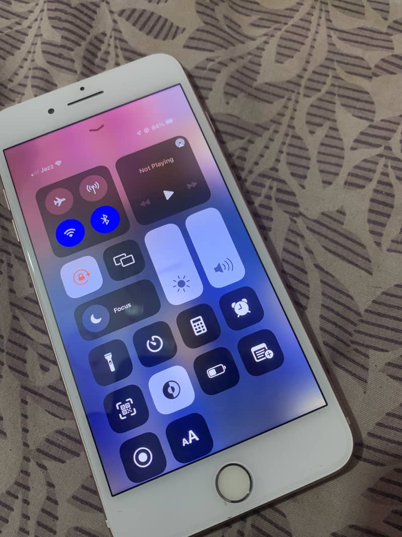 Apple iPhone 7 Plus 0