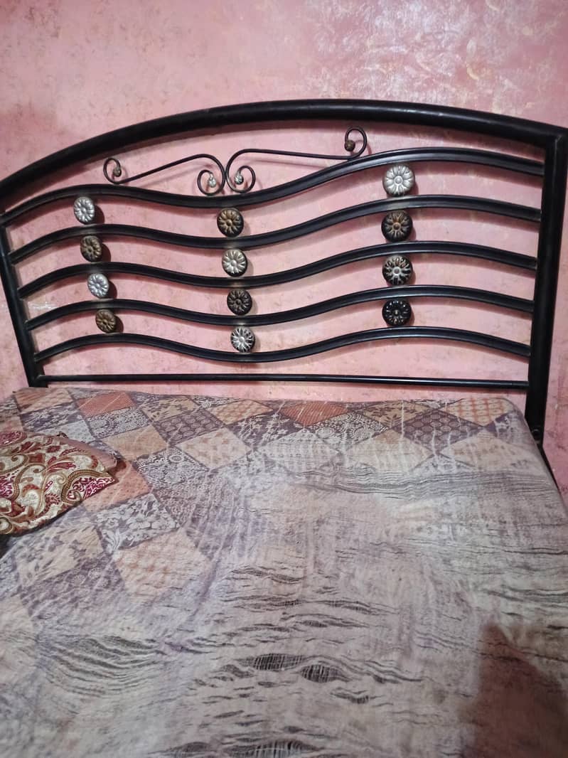 double Bed 0