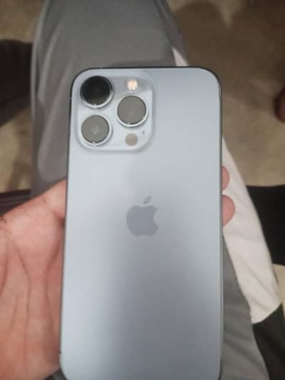 Apple iPhone 13 Pro