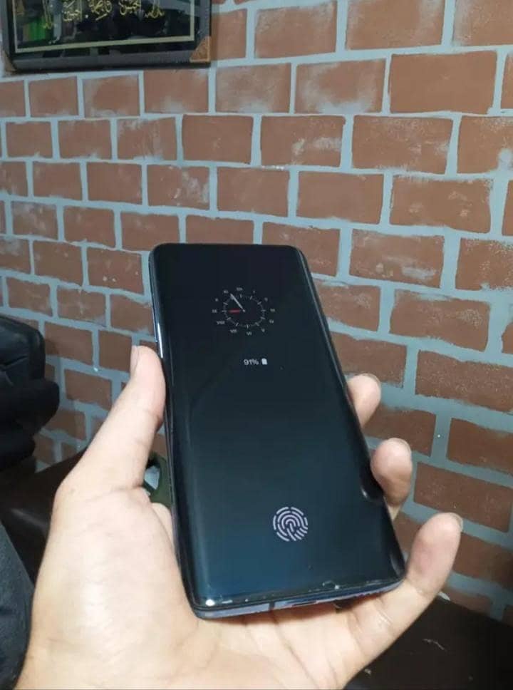 One Plus 7 Pro 1