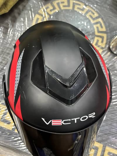 Vector VT-242 Modular Flip-Up Helmet with Double Visor (Size L)