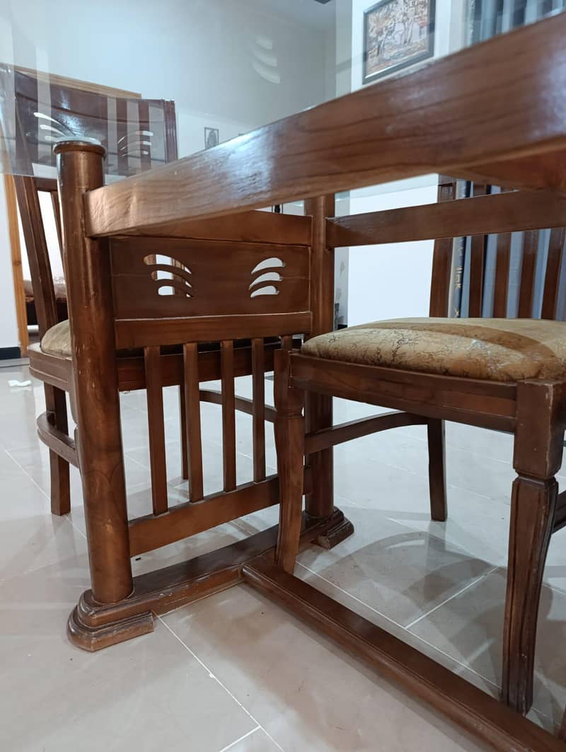 6 Seater Dining Table 5