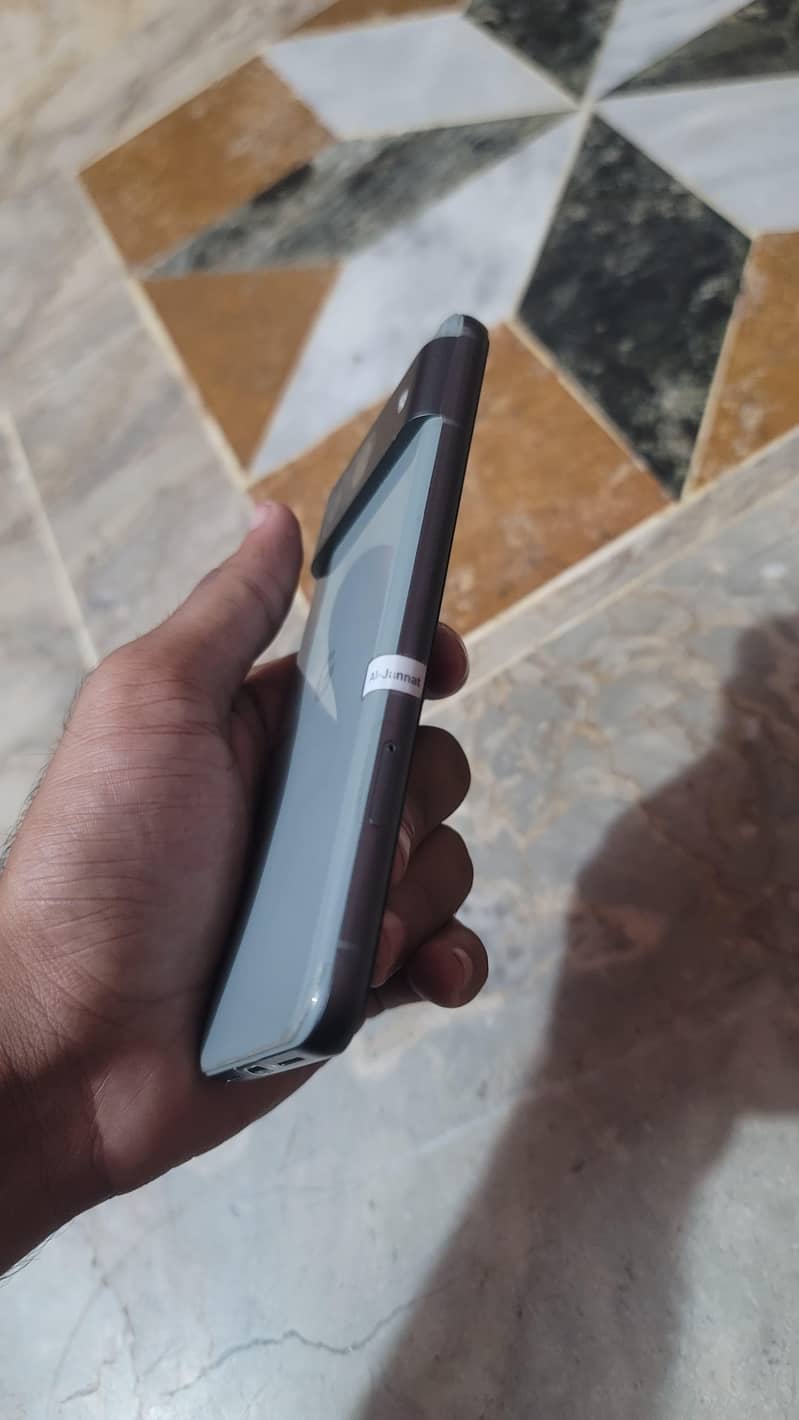 Google Pixel 8 1