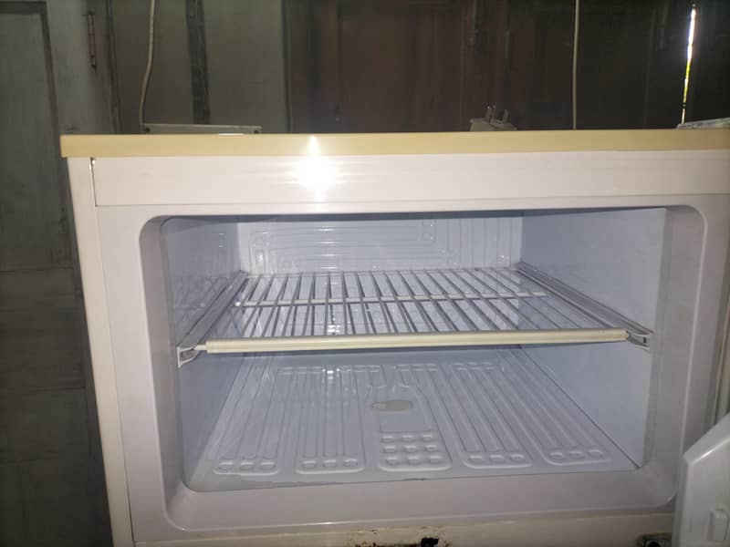 okay working fridge 2
