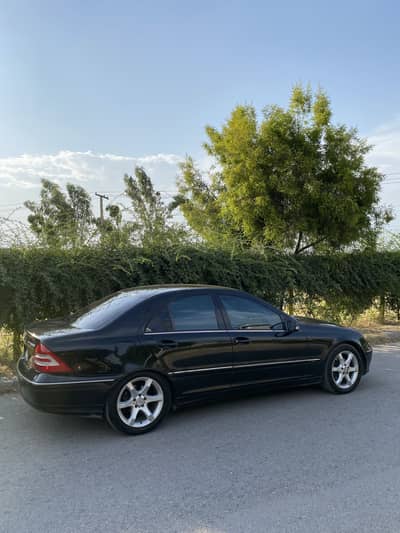 Mercedes C Class 2005
