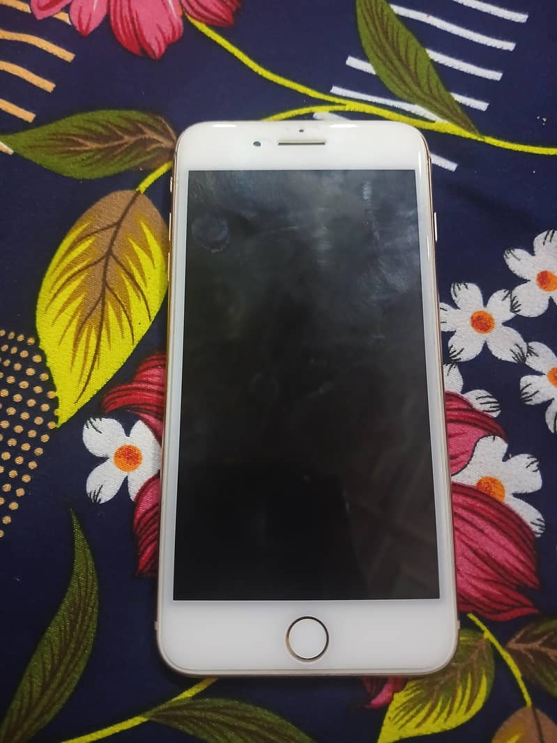 Apple iPhone 8 Plus 1