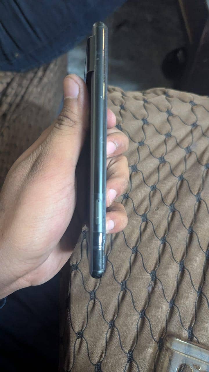 Google Pixel 6 4