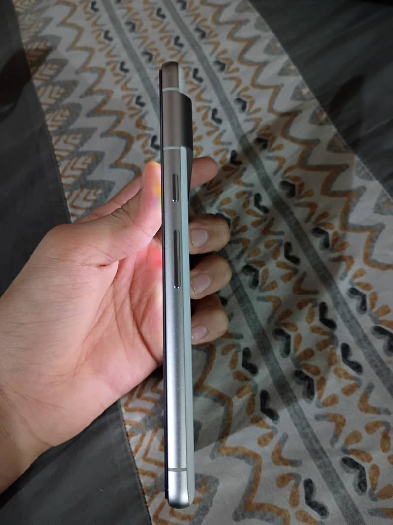 Google Pixel 7 3