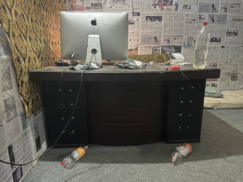 Computer Tables 6