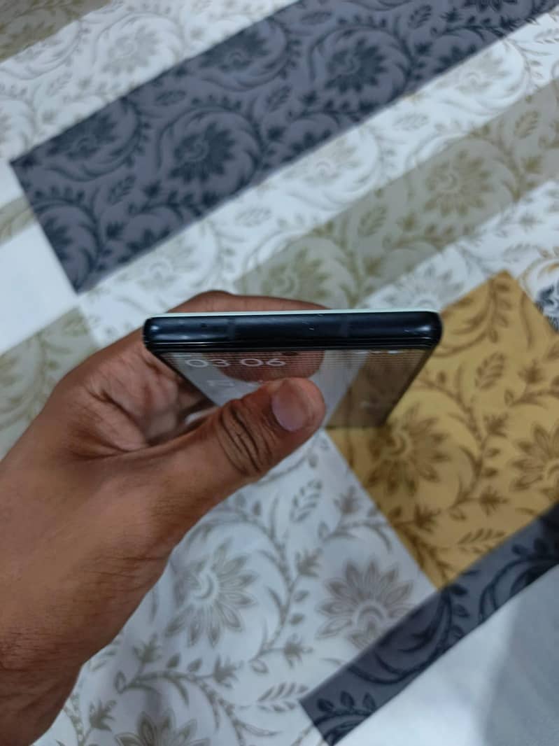 Google Pixel 6a 4