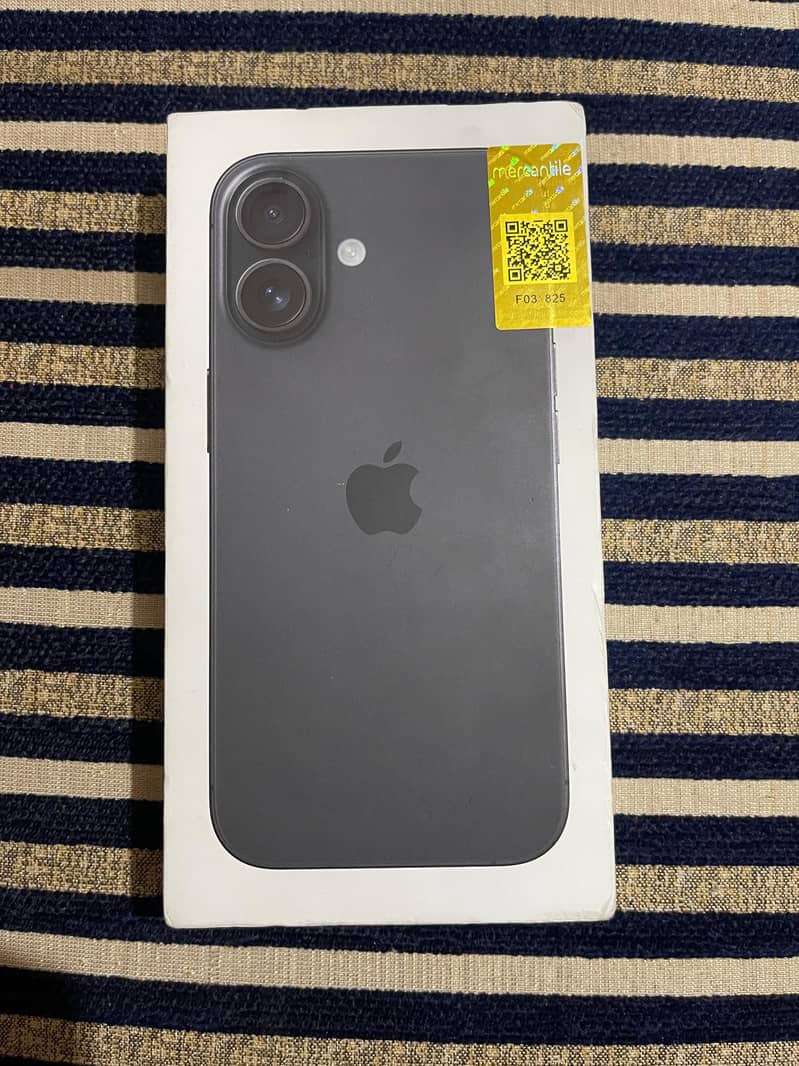 Apple iPhone 16 0