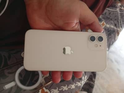 Apple iPhone 12