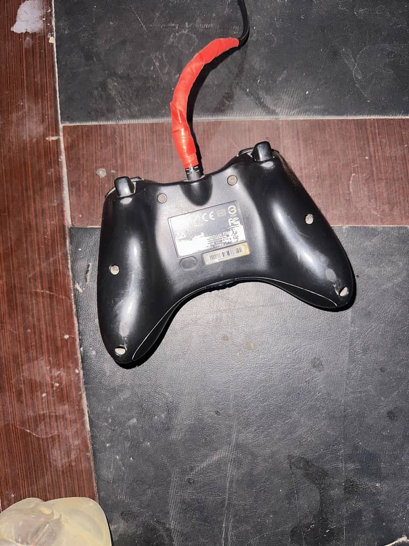Gaming controller 1