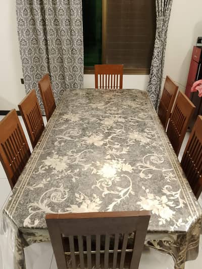 Dining table for sale
