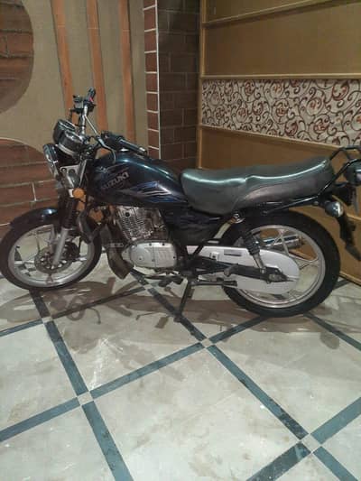 Suzuki Gs150 SE