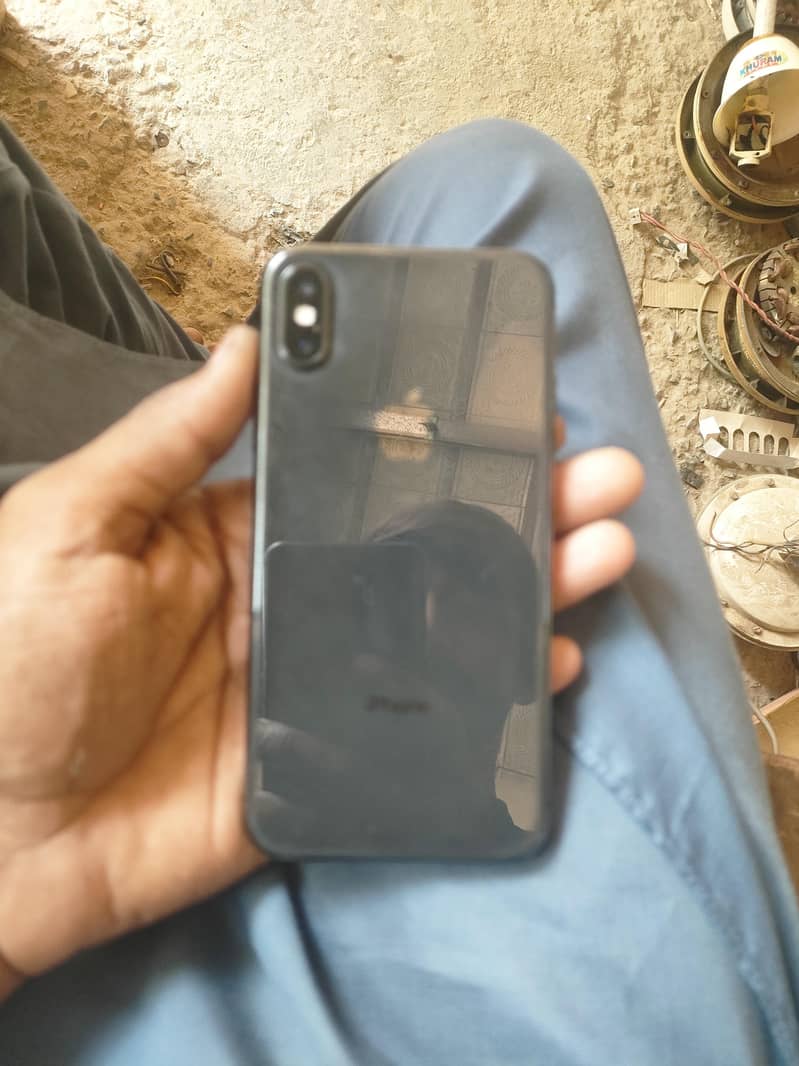 Apple iPhone X 2