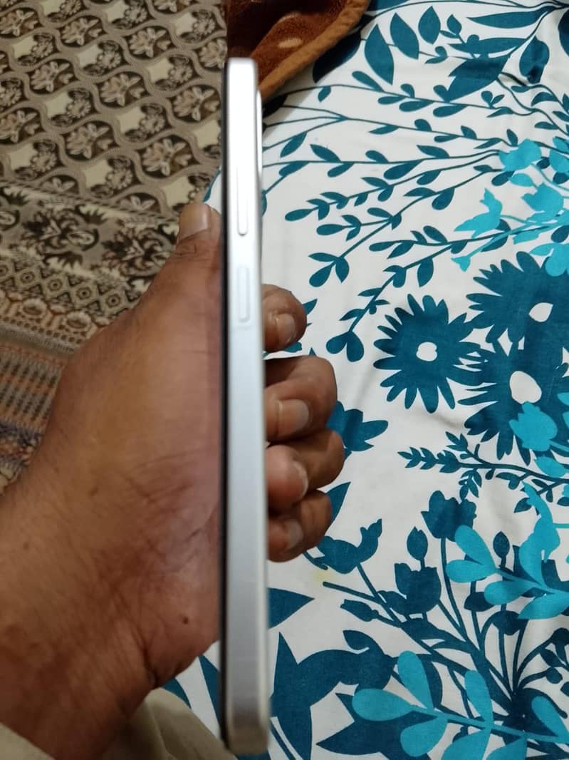 Mobile 3