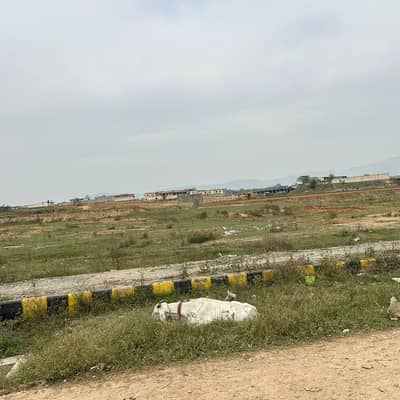 F-14/1 Plot 40x80 Available For Sale.