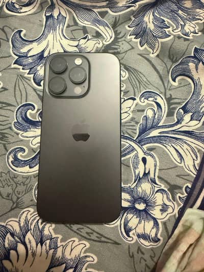 Apple iPhone 16 Pro
