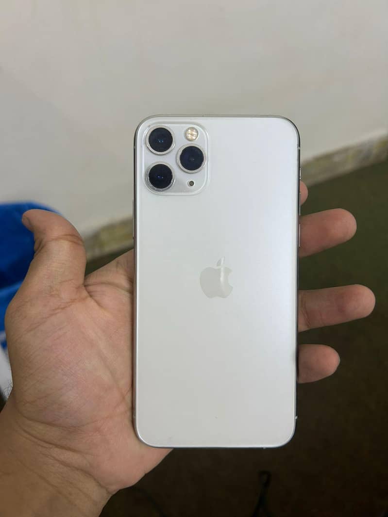 Apple iPhone 11 Pro 0