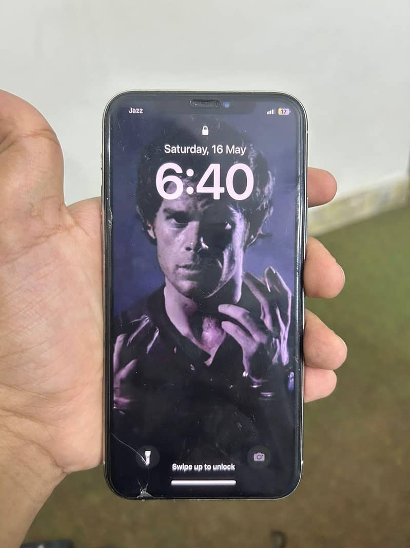 Apple iPhone 11 Pro 1