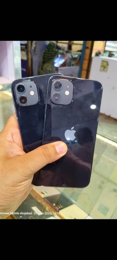 Apple iPhone 12