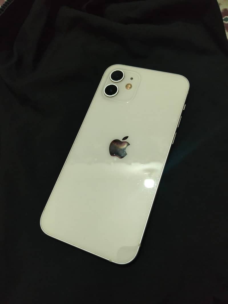 Apple iPhone 12 0