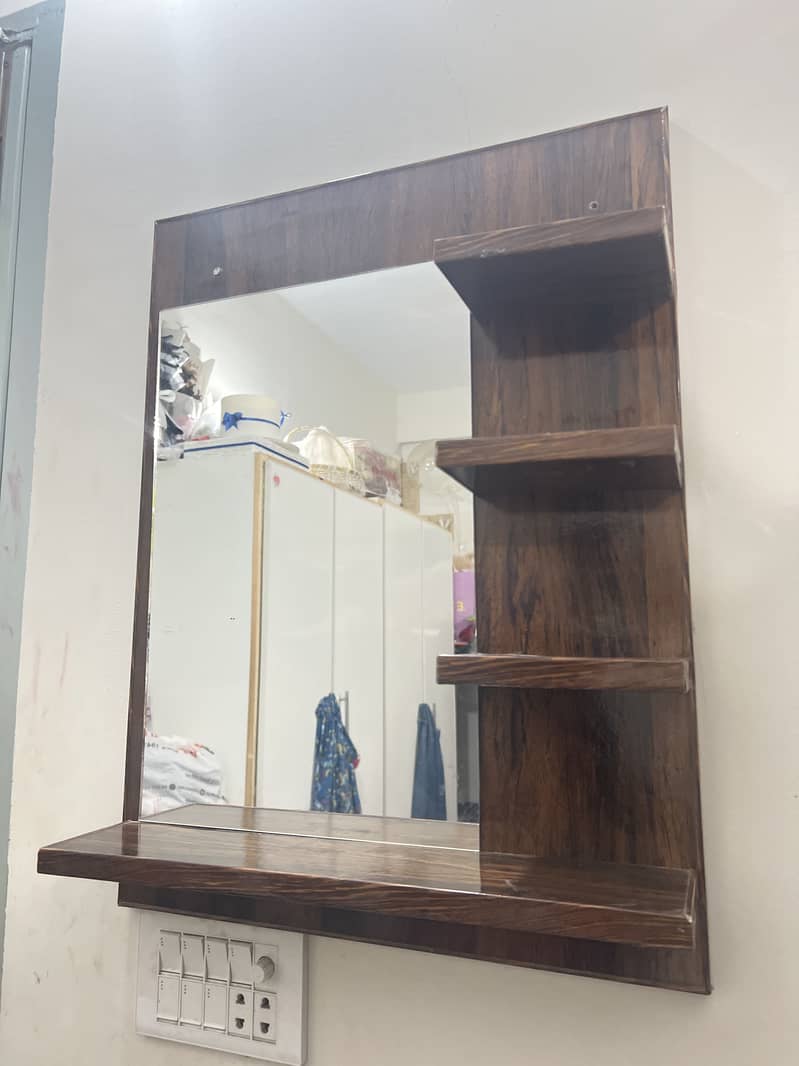Wall mirror 0