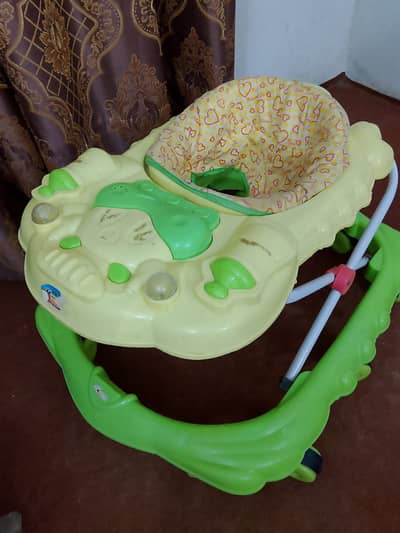 BABY WALKER