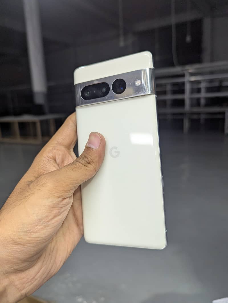 Google Pixel 7 Pro 4