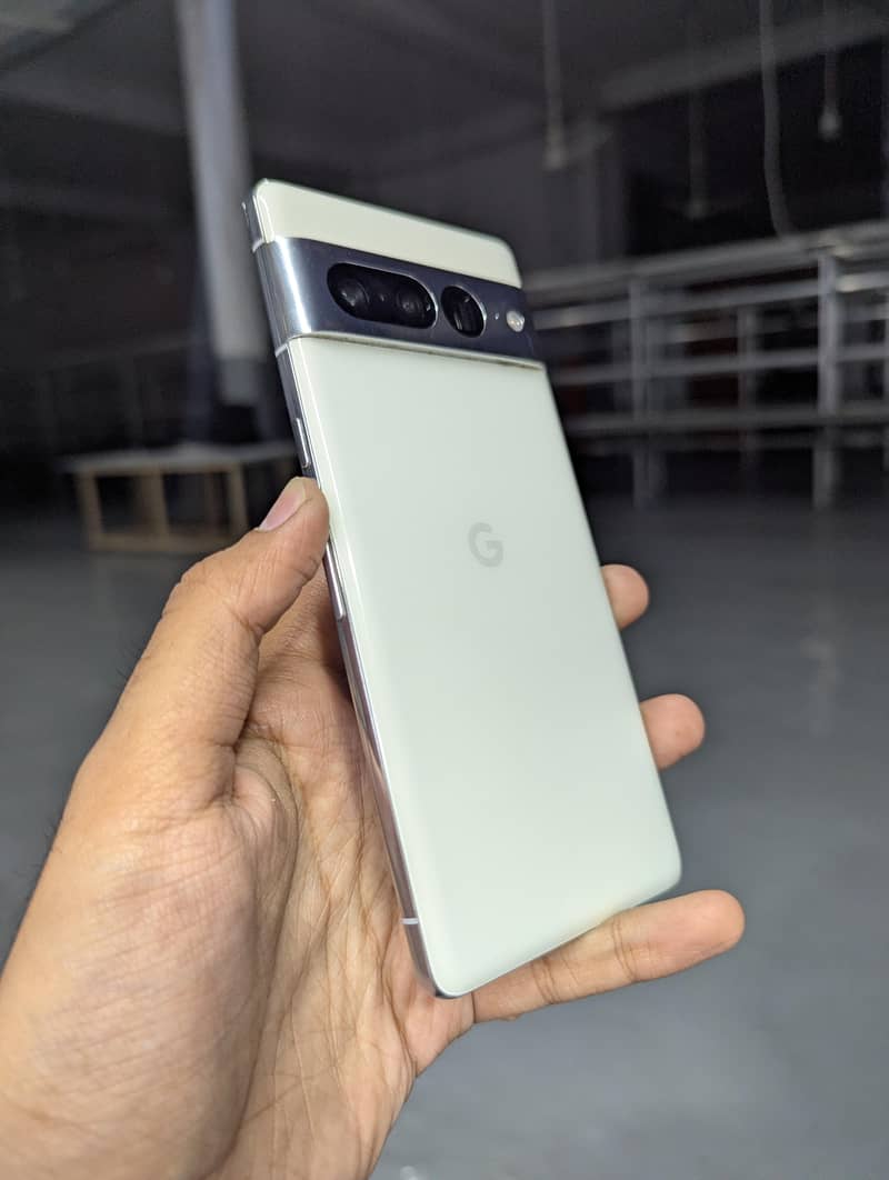 Google Pixel 7 Pro 6