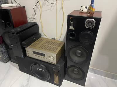 sound system high volume  with CPU amplifier speakers buffer mouse key