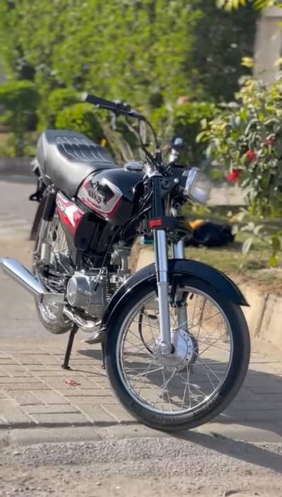 UNIQUE PLUS CD 70