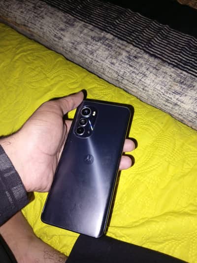 Motorola Edge 2022. only exchange