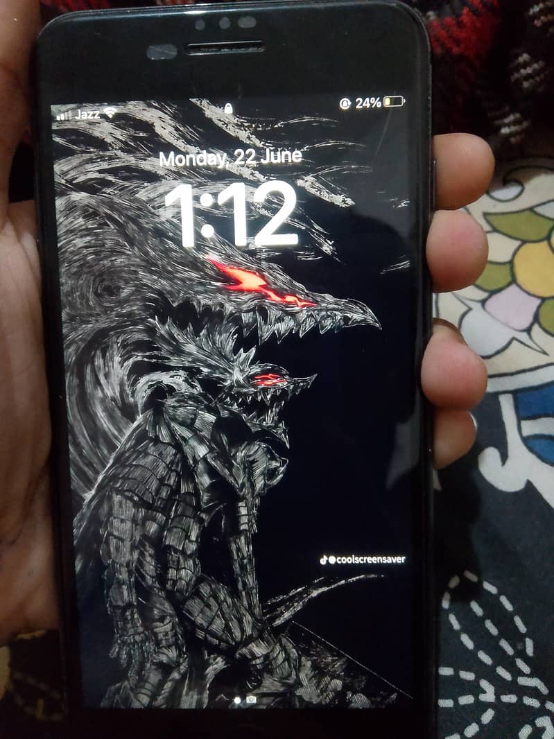 Apple iPhone 8 Plus 4